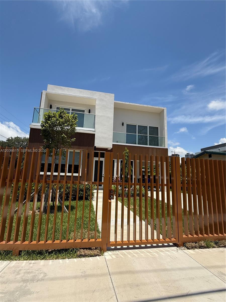 3326 Elizabeth Street Miami, FL 33133 - Photo 59 of 59