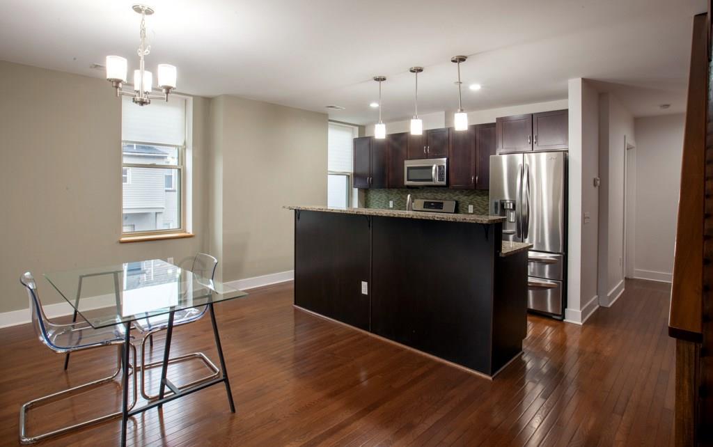 5809 Rippey Street, Unit B Pittsburgh, PA 15206 - Photo 6 of 21 Gallery Image 6