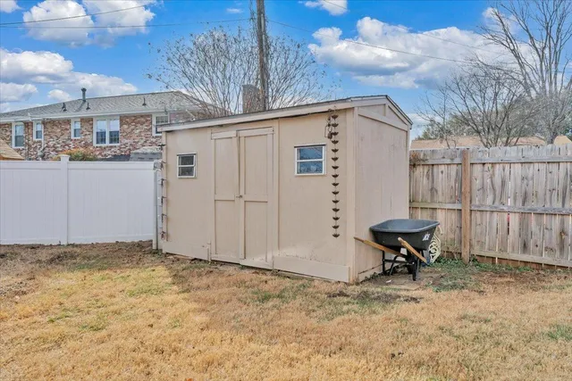 $305,000 | 4336 Fontaine Drive, Roanoke, VA 24018