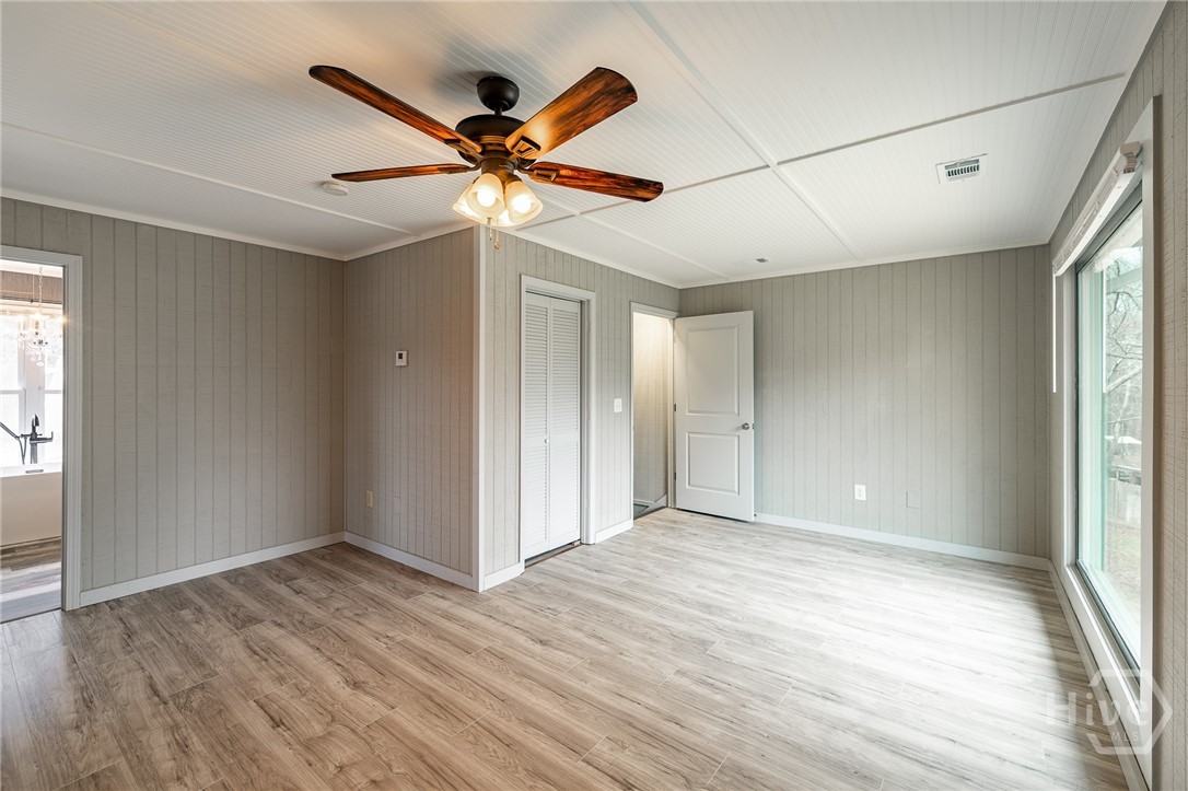 65 Lexington-Carlton Road Lexington, GA 30648 - Photo 24 of 68 upstairs family room