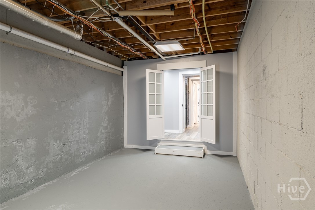 65 Lexington-Carlton Road Lexington, GA 30648 - Photo 45 of 68 basement storage room