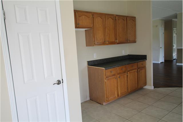 3808 Flewellyn Road Springfield, TN 37172 - Photo 3 of 15