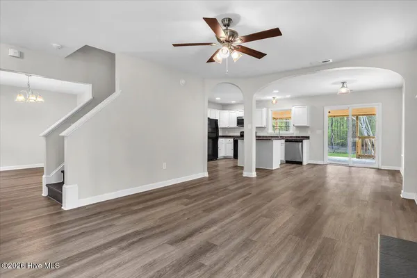 $2,500 | 394 Ridge Road, Jacksonville, NC 28540