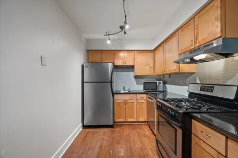 $125,000 | 2121 North Cambridge Avenue, Unit 103, Milwaukee, WI 53202