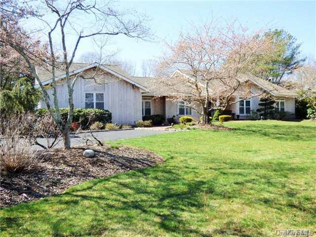 5 Inwood Road St. James, NY 11780 - Photo 1 of 1 Gallery Image 1