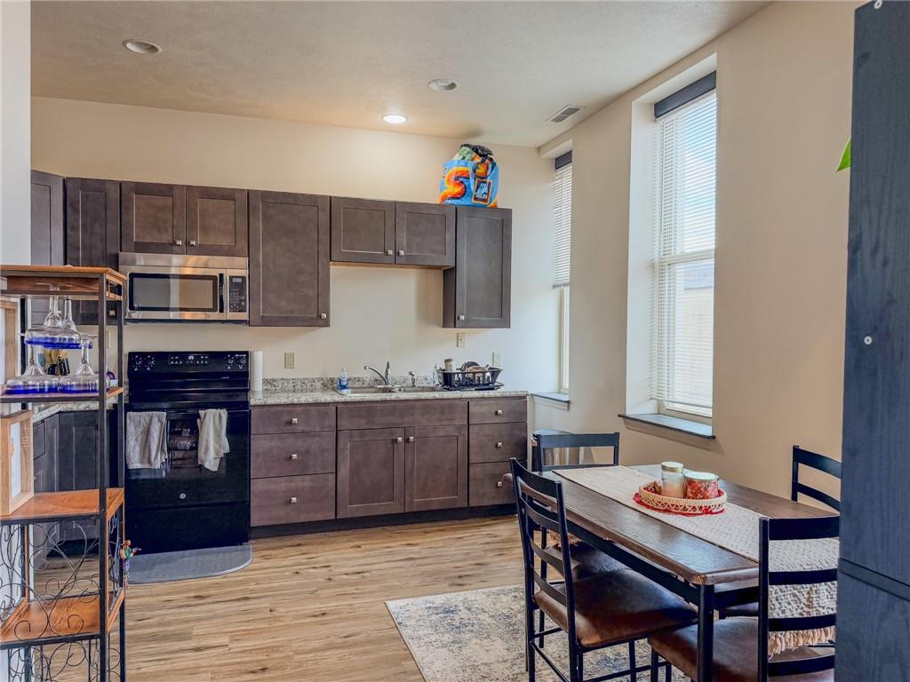 137 North Main Street, Unit B Butler, PA 16001 - Photo 14 of 28