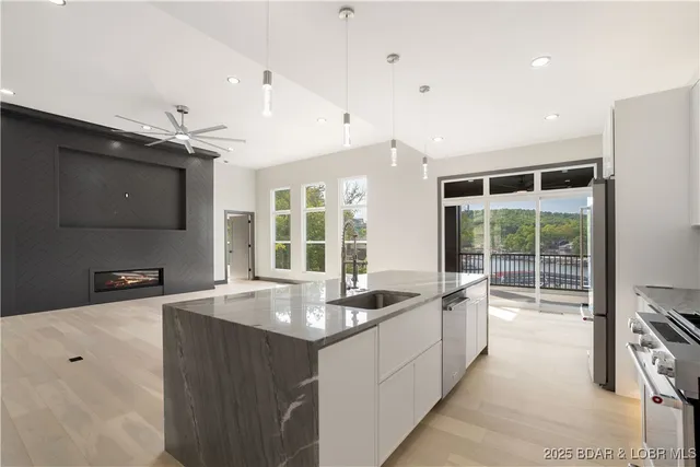 $2,490,000 | 205 Beachnut Drive, Sunrise Beach, MO 65079