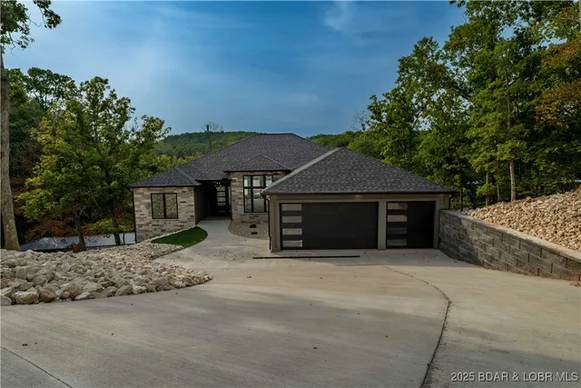 $2,490,000 | 205 Beachnut Drive, Sunrise Beach, MO 65079