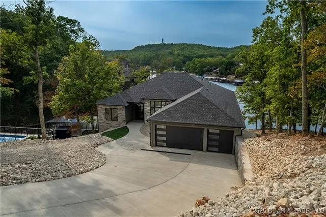 $2,490,000 | 205 Beachnut Drive, Sunrise Beach, MO 65079