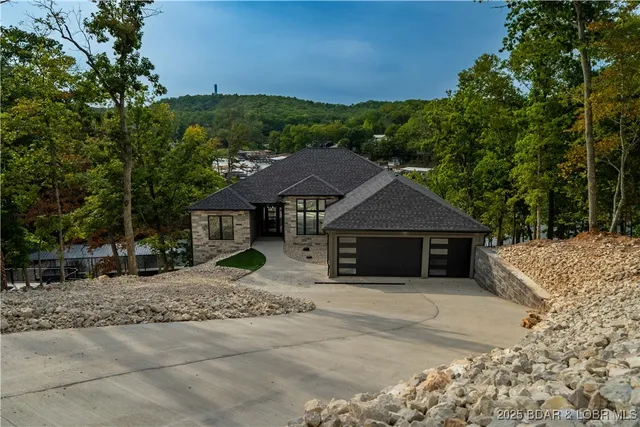 $2,490,000 | 205 Beachnut Drive, Sunrise Beach, MO 65079