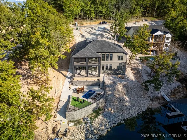 $2,490,000 | 205 Beachnut Drive, Sunrise Beach, MO 65079