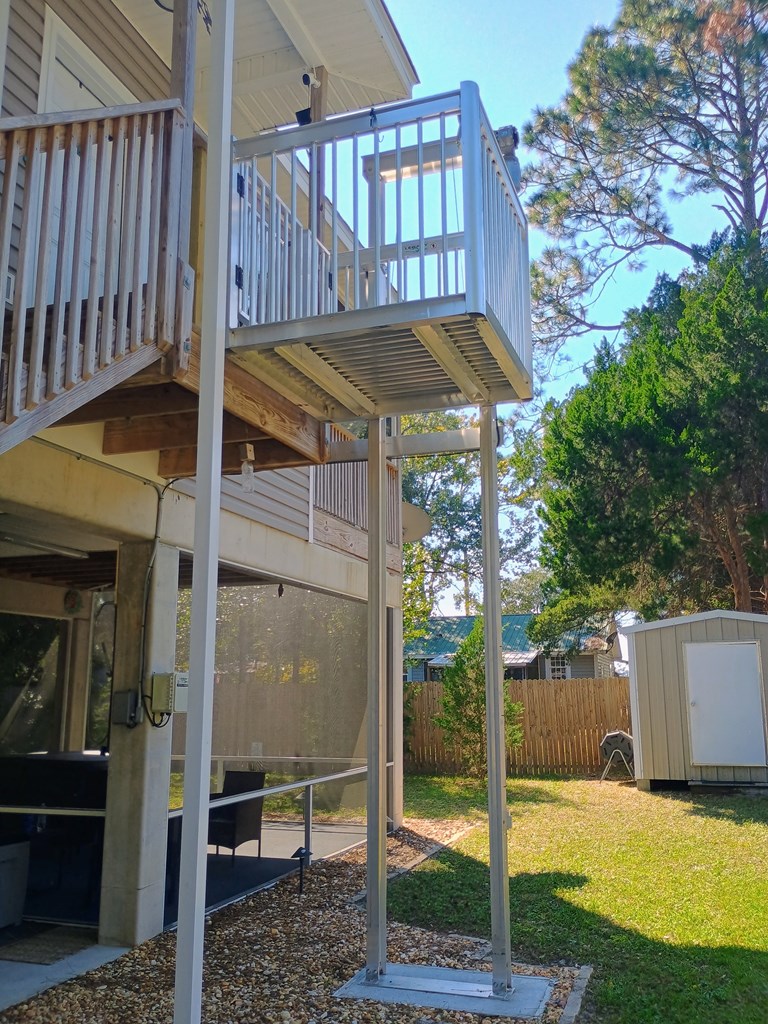 811 Bruce Avenue Carrabelle, FL 32322 - Photo 12 of 52