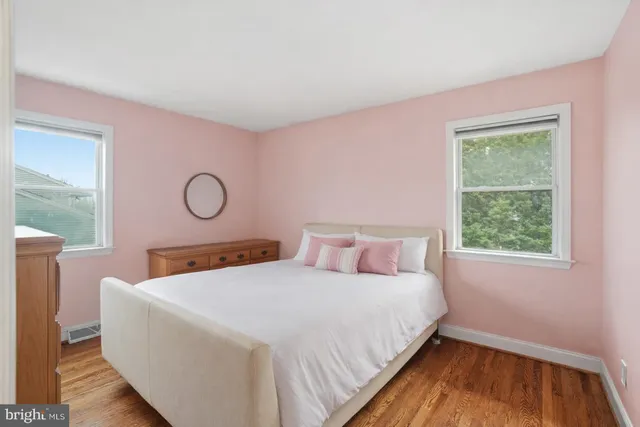 $340,000 | 1431 Oak Hill Drive, Wilmington, DE 19805