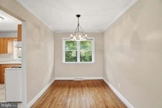 $340,000 | 1431 Oak Hill Drive, Wilmington, DE 19805