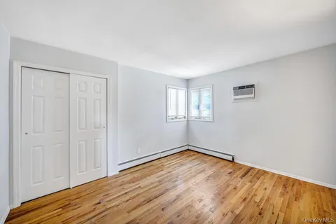 $699,999 | 279 Haven Avenue, Ronkonkoma, NY 11779