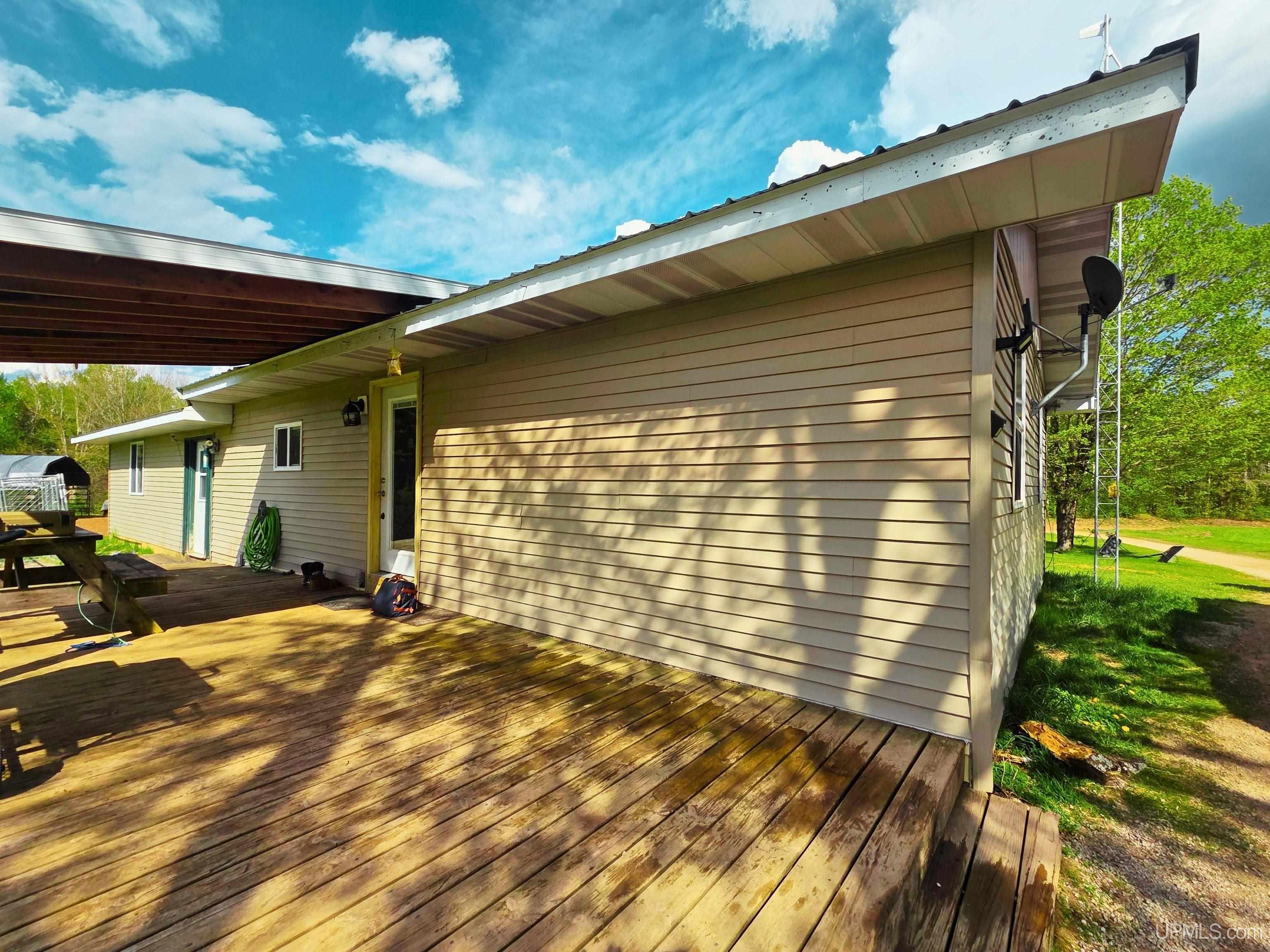 1738 RM Road Rock, MI 49880 - Photo 6 of 51