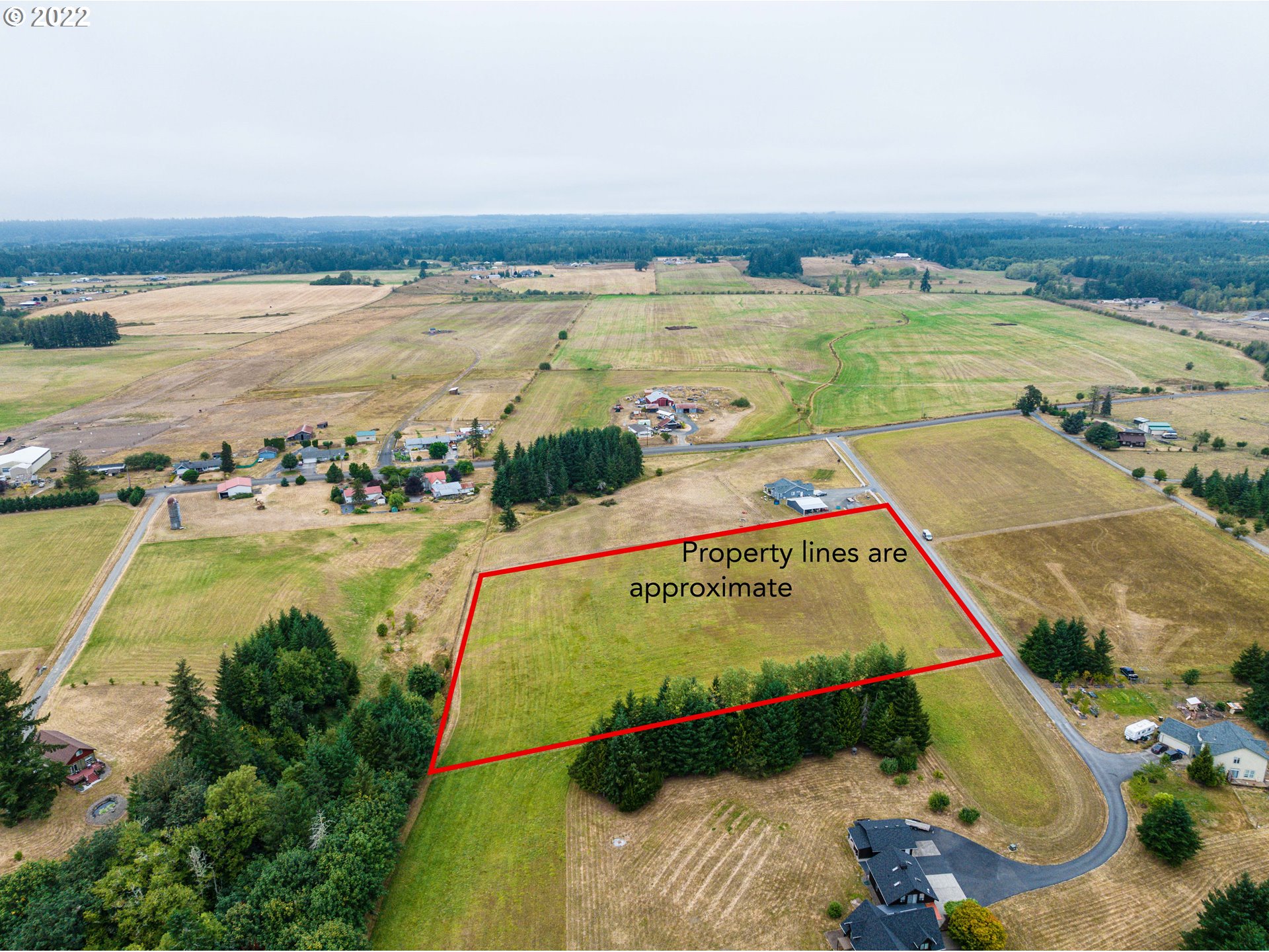 Spencer Road Toledo, WA 98591 - Photo 4 of 20 a view of a city and an ocean view