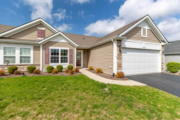 $315,000 | 15402 West 102nd Place, Dyer, IN 46311