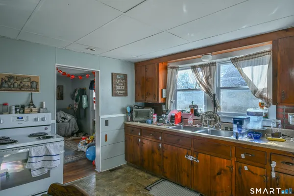 $374,900 | 62-64 Chapman Street, Putnam, CT 06260