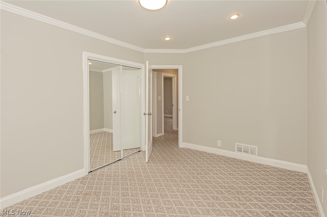 3300 Stockholm Road Cleveland, OH 44120 - Photo 28 of 35