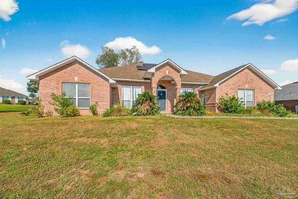 $379,000 | 5589 Colinas Verde Drive, Milton, FL 32570