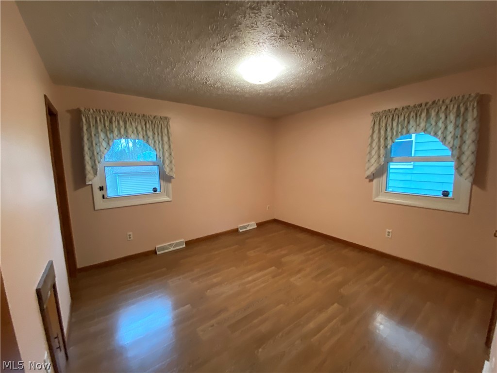 6324 Dunham Road Maple Heights, OH 44137 - Photo 17 of 34