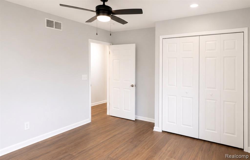 211 Hacker Street Rochester, MI 48307 - Photo 20 of 26