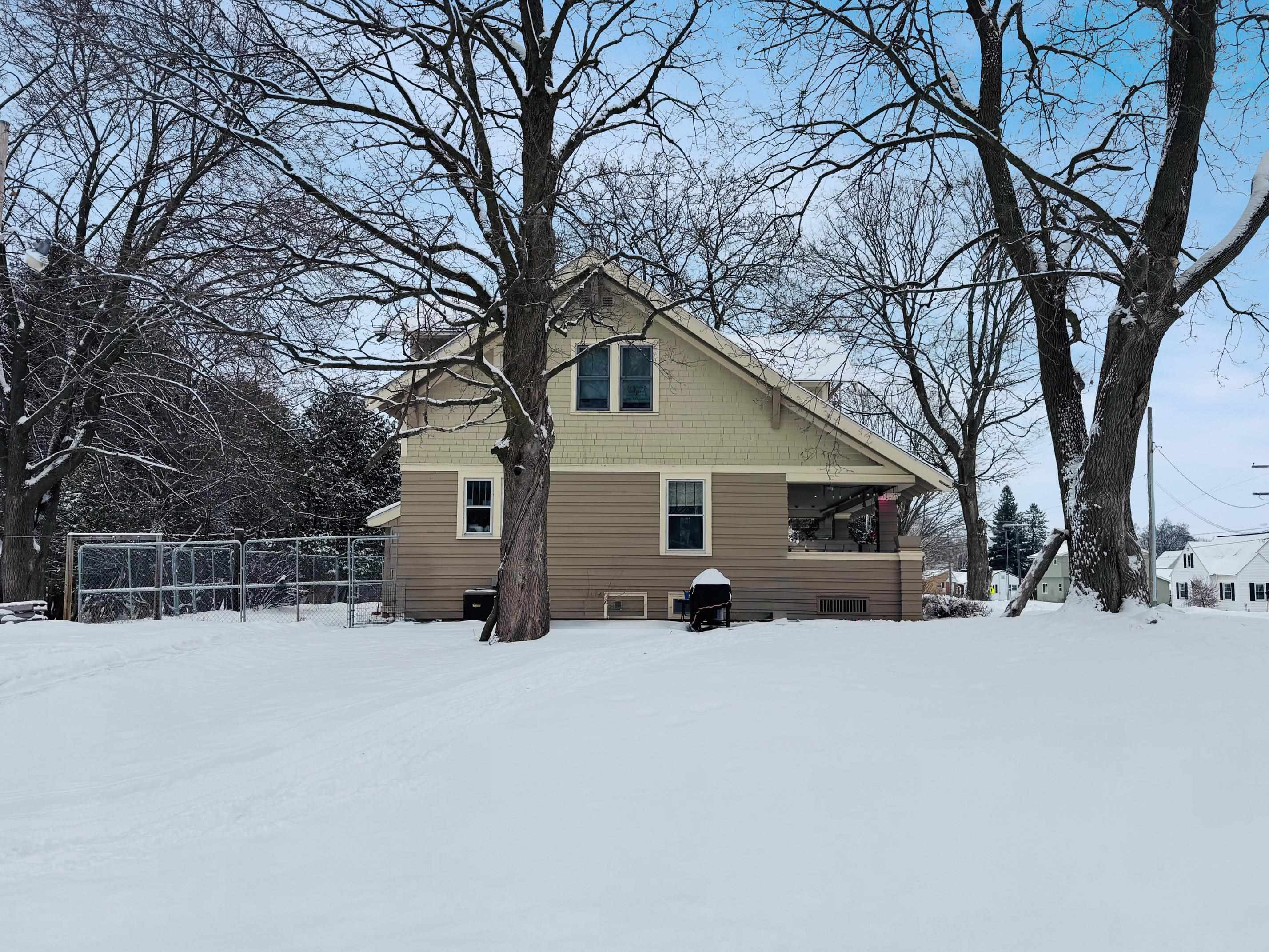 W624 Division Street Stephenson, MI 49887 - Photo 4 of 6