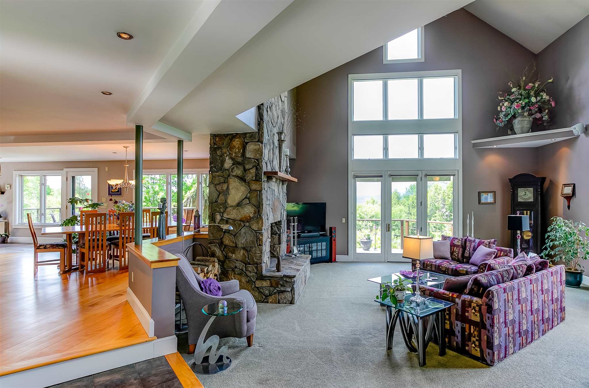 221 Valley View Road Waterbury, VT 05677 - Photo 4 of 40 Gallery Image 4