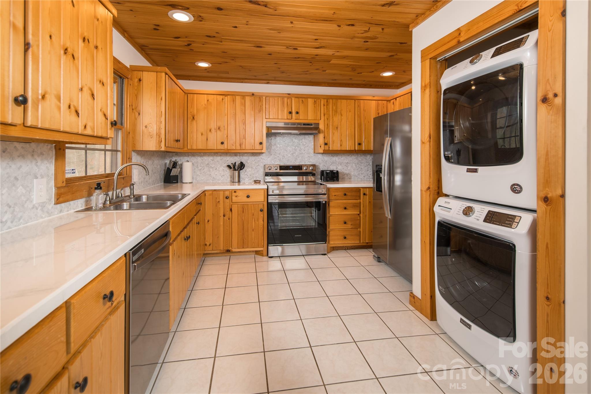 6006 Waterfalls Road Lenoir, NC 28645 - Photo 6 of 42