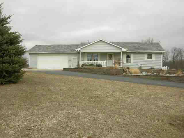 2566 East Wilcox Road Warsaw, IN 46580 - Photo 1 of 20 Gallery Image 1