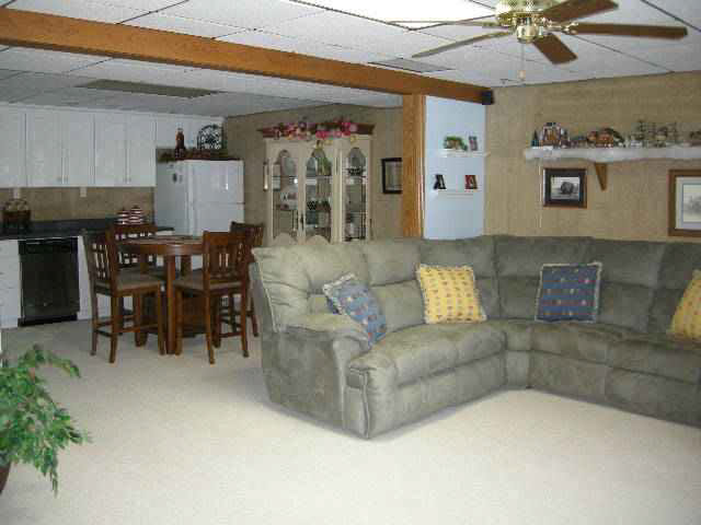 2566 East Wilcox Road Warsaw, IN 46580 - Photo 14 of 20 Gallery Image 14