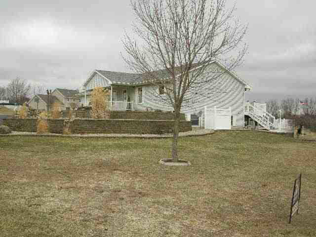 2566 East Wilcox Road Warsaw, IN 46580 - Photo 3 of 20 Gallery Image 3