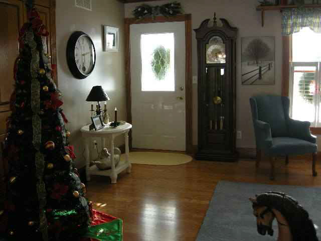 2566 East Wilcox Road Warsaw, IN 46580 - Photo 5 of 20 Gallery Image 5