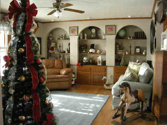 2566 East Wilcox Road Warsaw, IN 46580 - Photo 6 of 20 Gallery Image 6