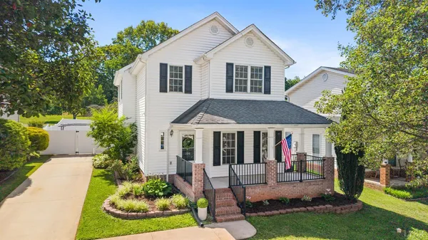 $379,900 | 106 Wyndpark Circle, Lynchburg, VA 24502
