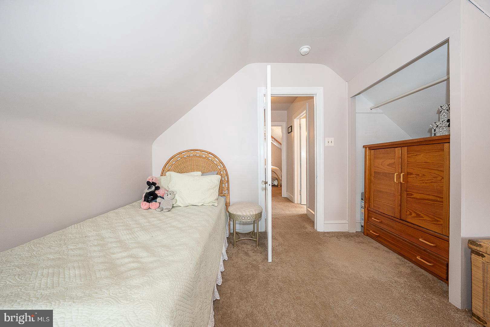 361 Summit Road Springfield, PA 19064 - Photo 35 of 42 a bed room with a bed and a view of bedroom