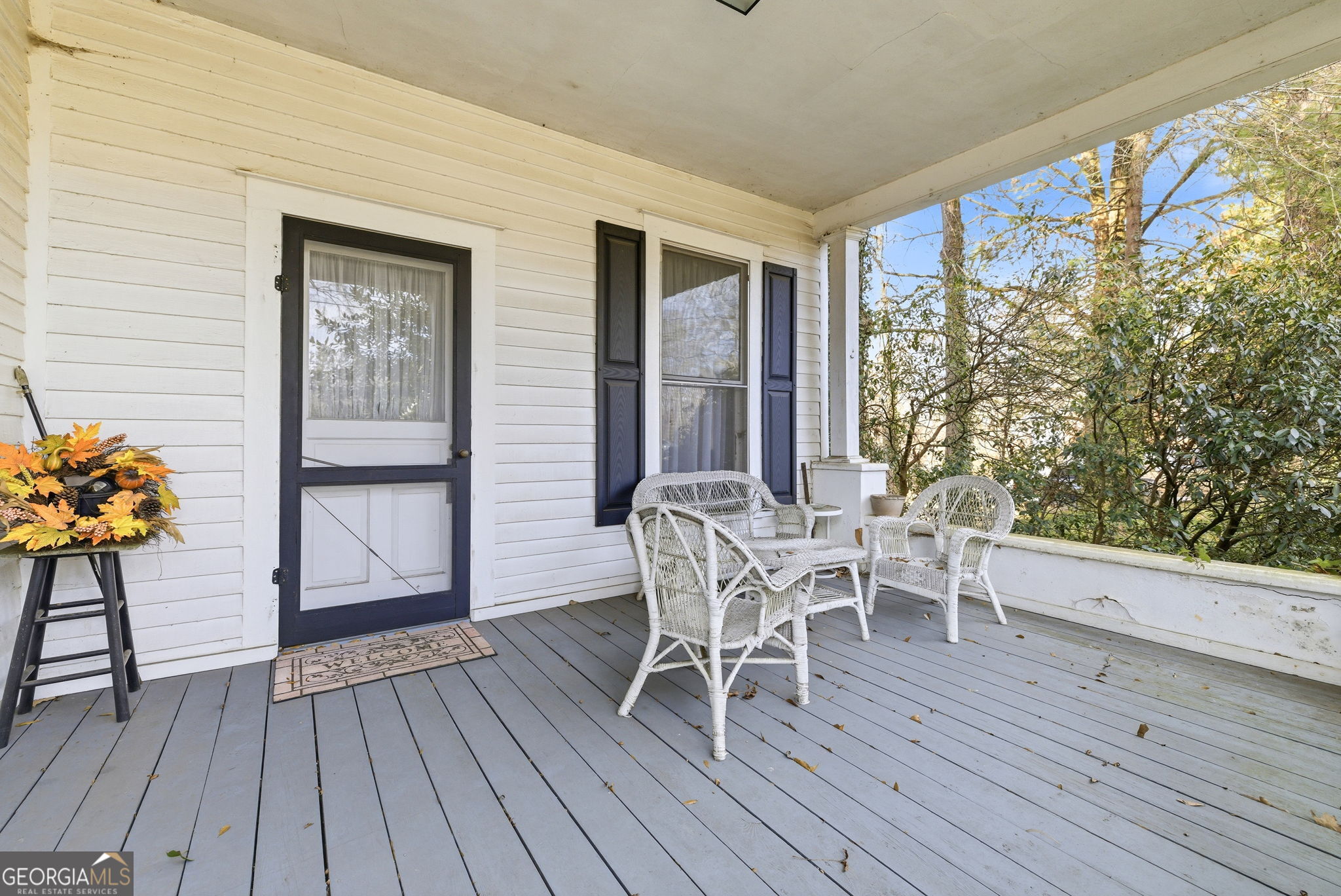 671 Washington Street Clarkesville, GA 30523 - Photo 3 of 28