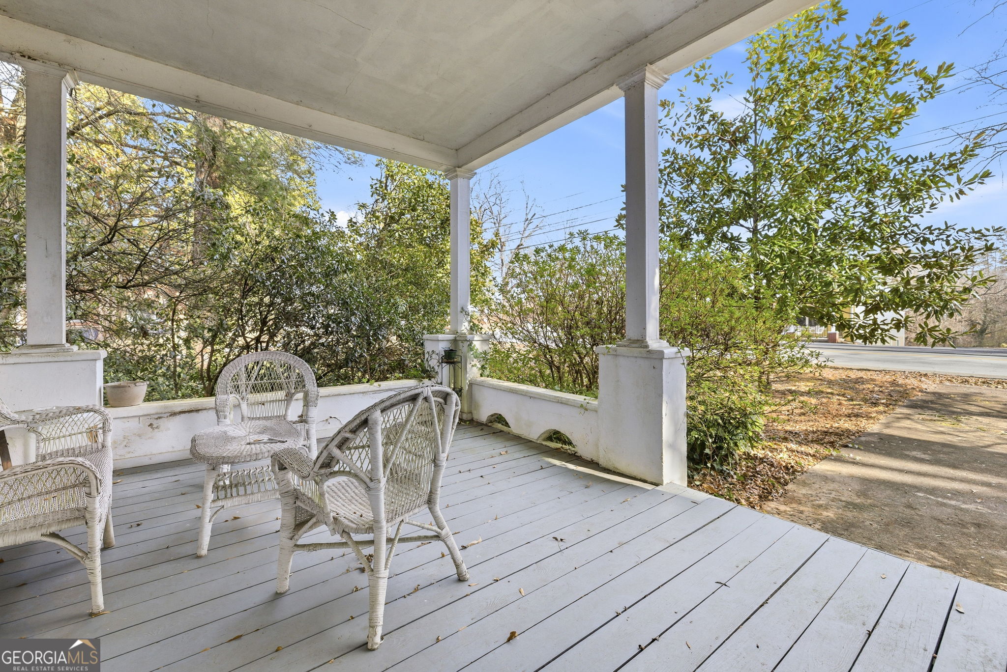 671 Washington Street Clarkesville, GA 30523 - Photo 4 of 28