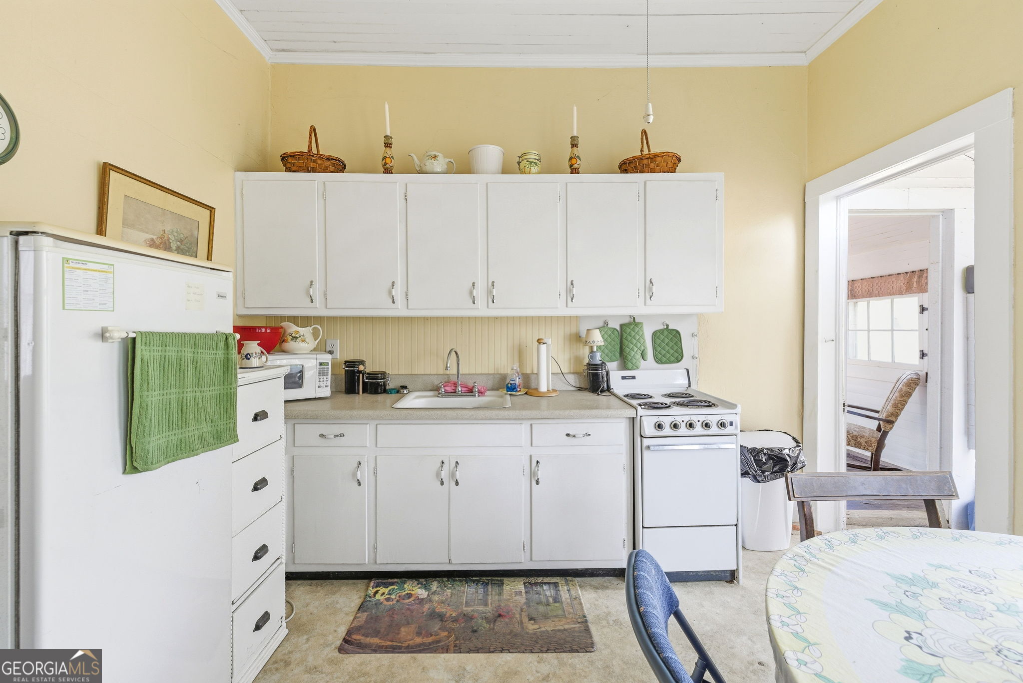 671 Washington Street Clarkesville, GA 30523 - Photo 9 of 28