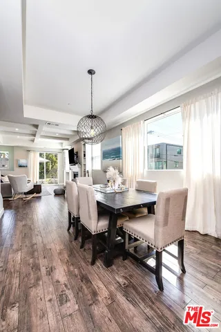 $1,095,000 | 4840 Cleon Avenue, Unit 108, North Hollywood, CA 91601