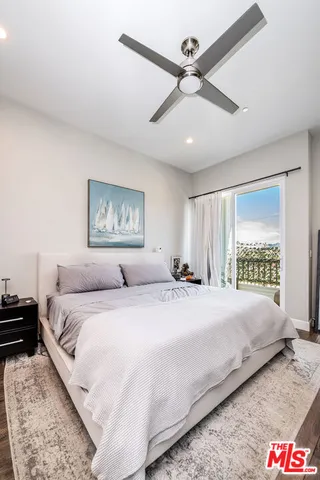 $1,095,000 | 4840 Cleon Avenue, Unit 108, North Hollywood, CA 91601