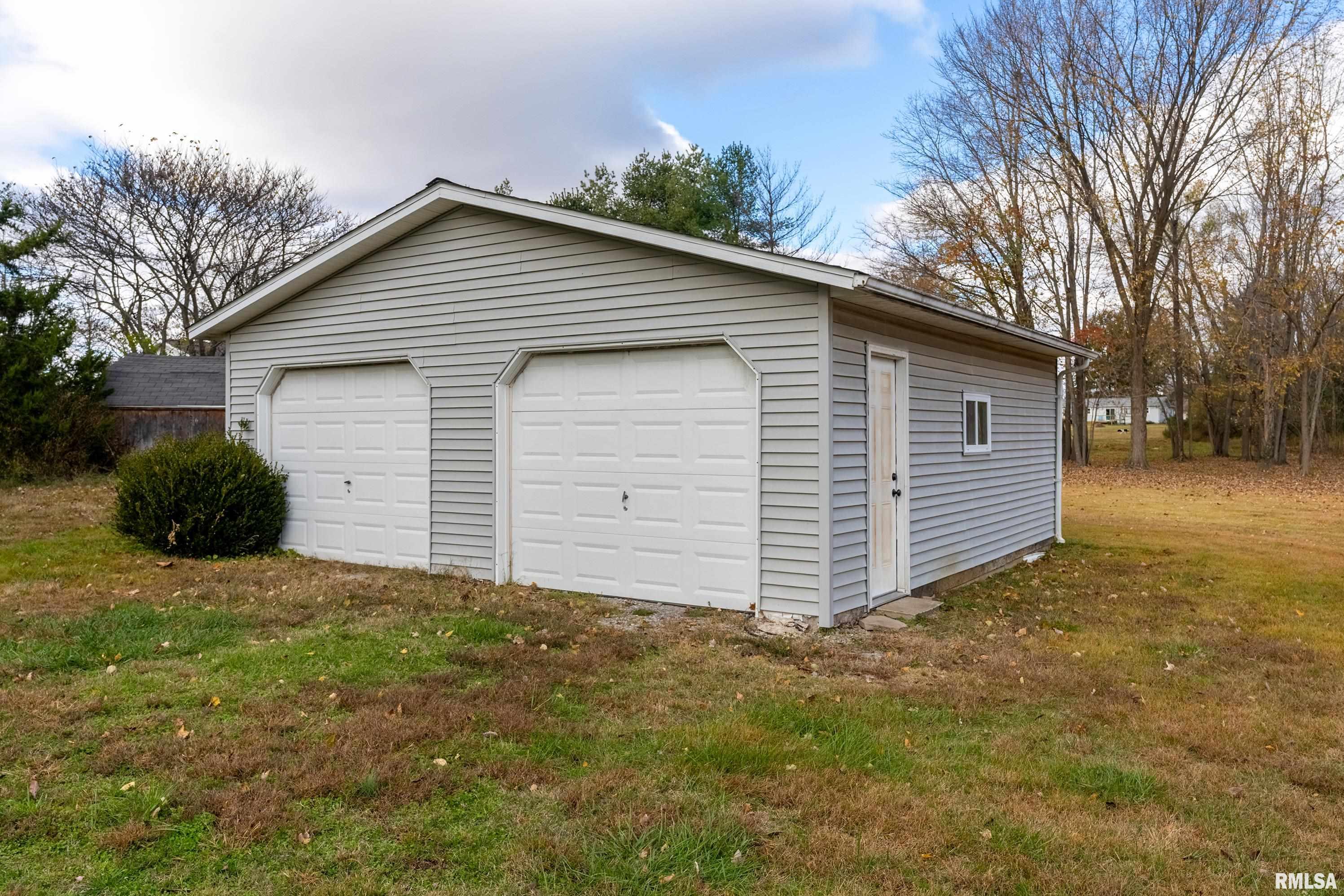 14574 Eastland Road Marion, IL 62959 - Photo 31 of 38