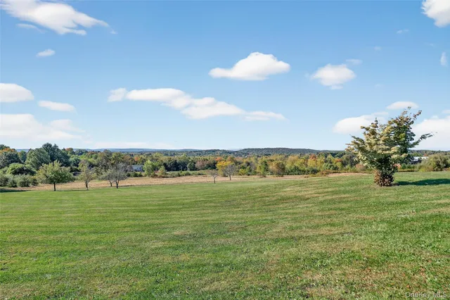 $799,900 | Undisclosed Address, LaGrangeville, NY 12540