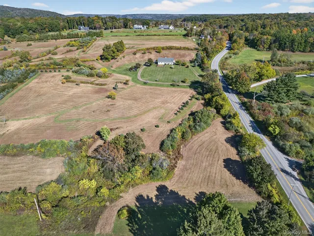 $799,900 | Undisclosed Address, LaGrangeville, NY 12540