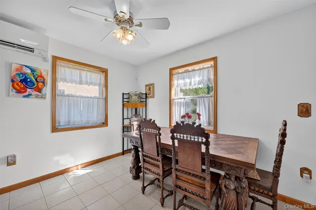 $799,900 | Undisclosed Address, LaGrangeville, NY 12540