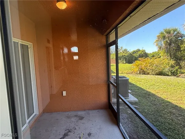 $1,700 | 633 Alabama Road South, Unit 635, Lehigh Acres, FL 33974