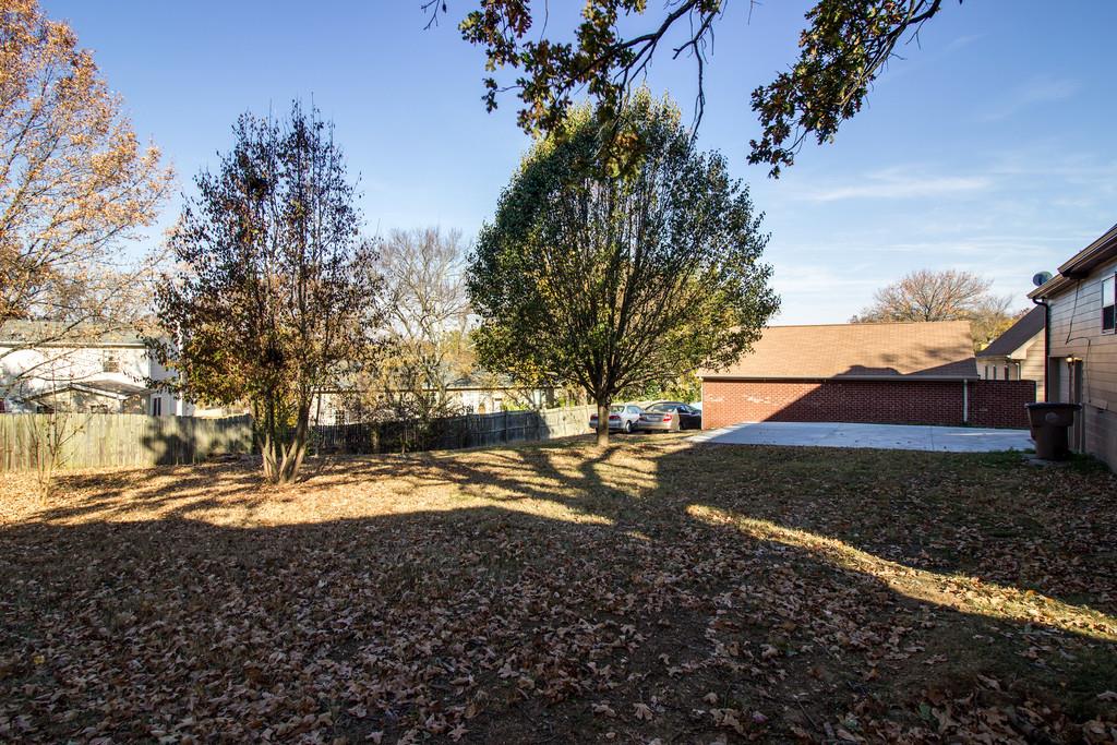 3280 Anderson Road Antioch, TN 37013 - Photo 23 of 30 a view of dirt yard with a large tree