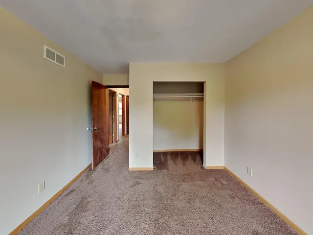 $1,995 | 3613 East 42nd Street, Minneapolis, MN 55406