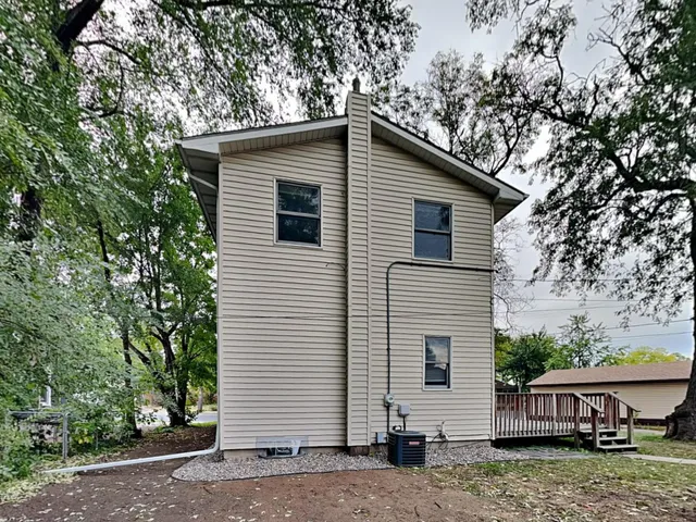 $1,995 | 3613 East 42nd Street, Minneapolis, MN 55406